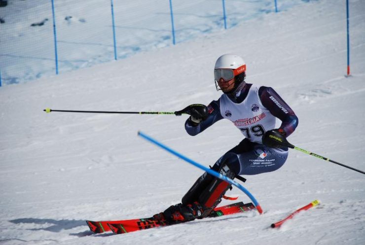 Atleta sciatore Universiadi invernali