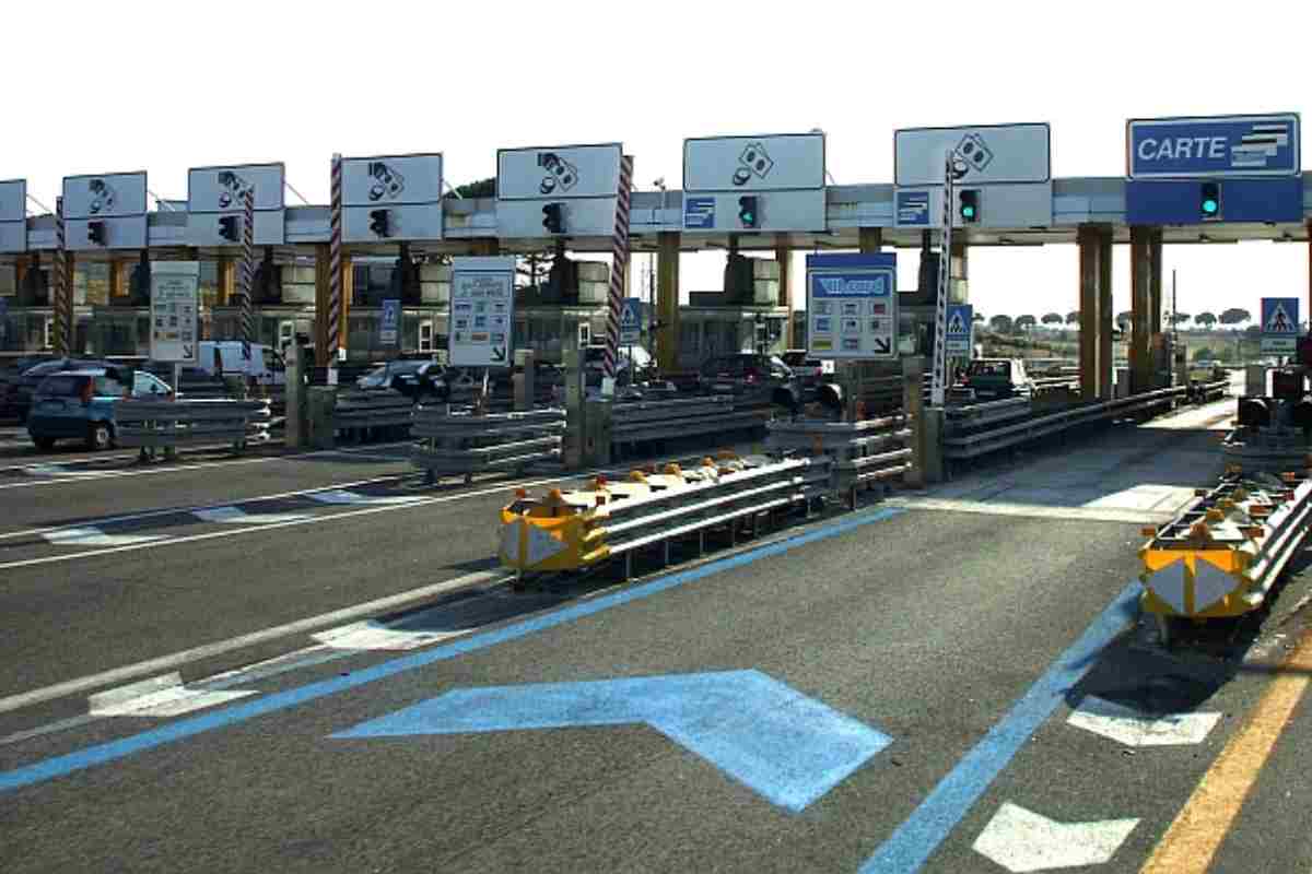 caselli autostradali Piiemonte A33