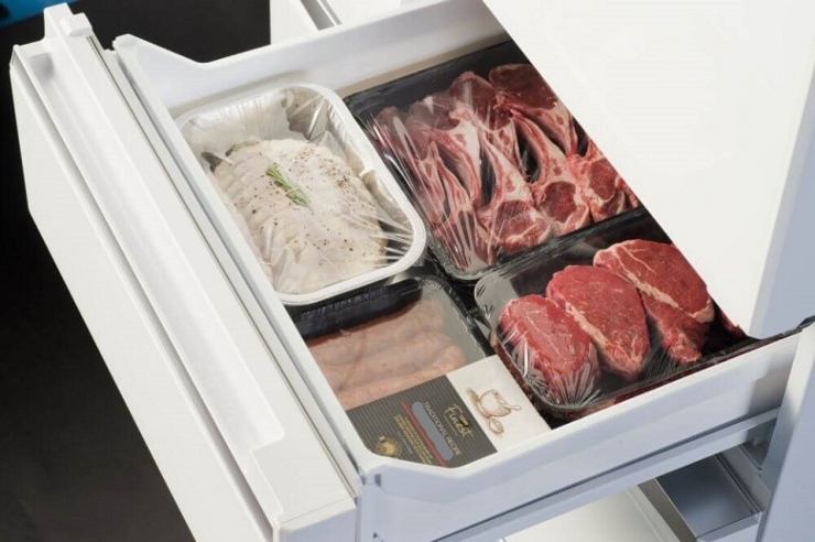 carne in frigo