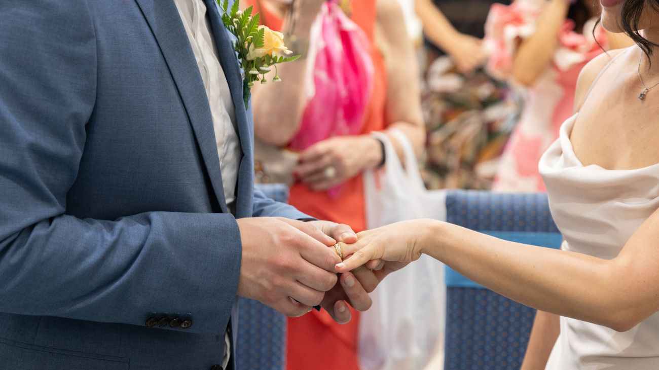 Matrimonio fascista Giammarco Pelli ultras Roma Castel Gandolfo