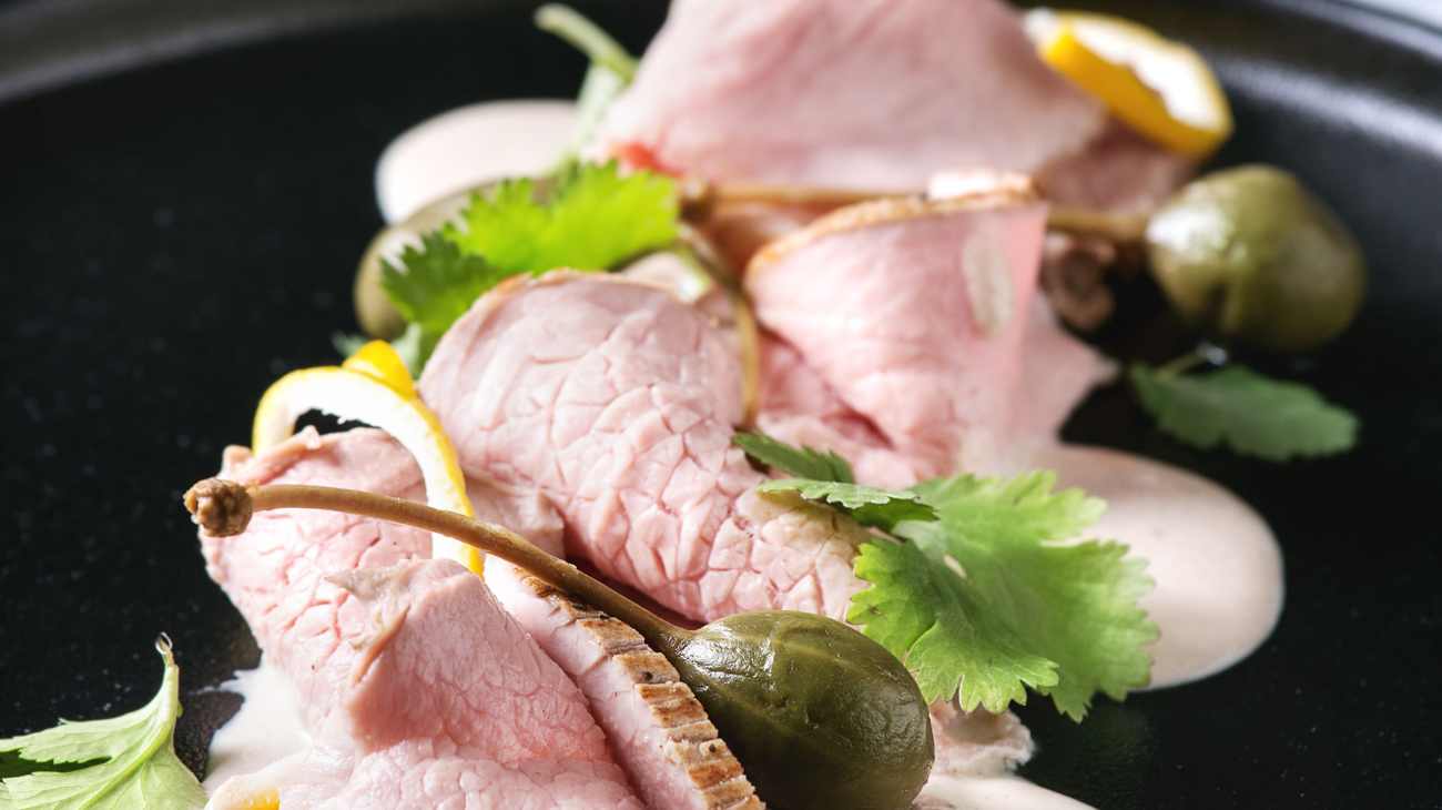 La ricetta per cucinare il vitello tonnato tipico di Torino e Piemonte