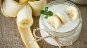 Banane e yogurt