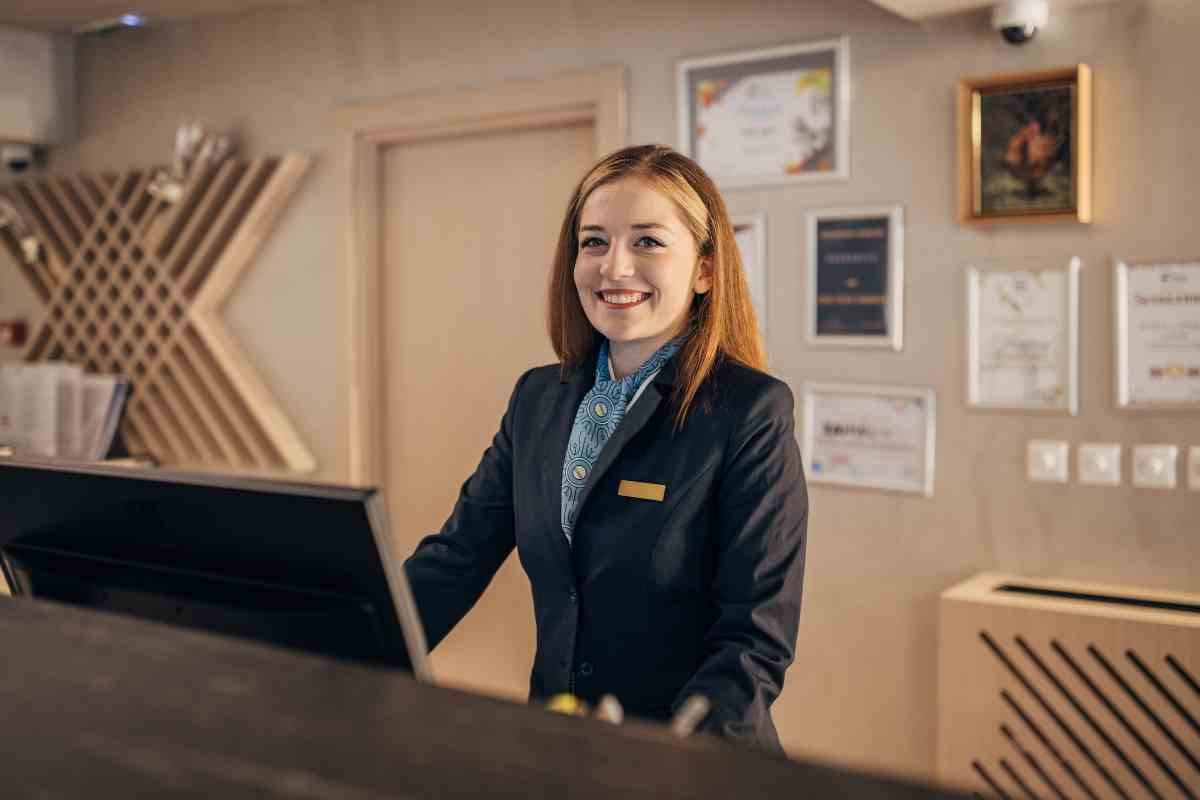 Receptionist albergo